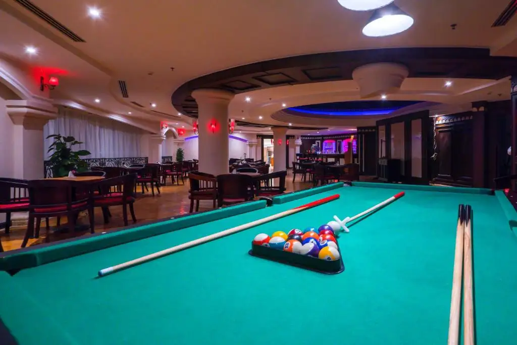 ivy-cyrene-sharm-bar