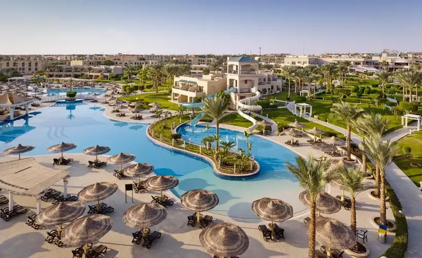 Coral Sea Holiday Resort Aqua Park in Sharm el Sheikh