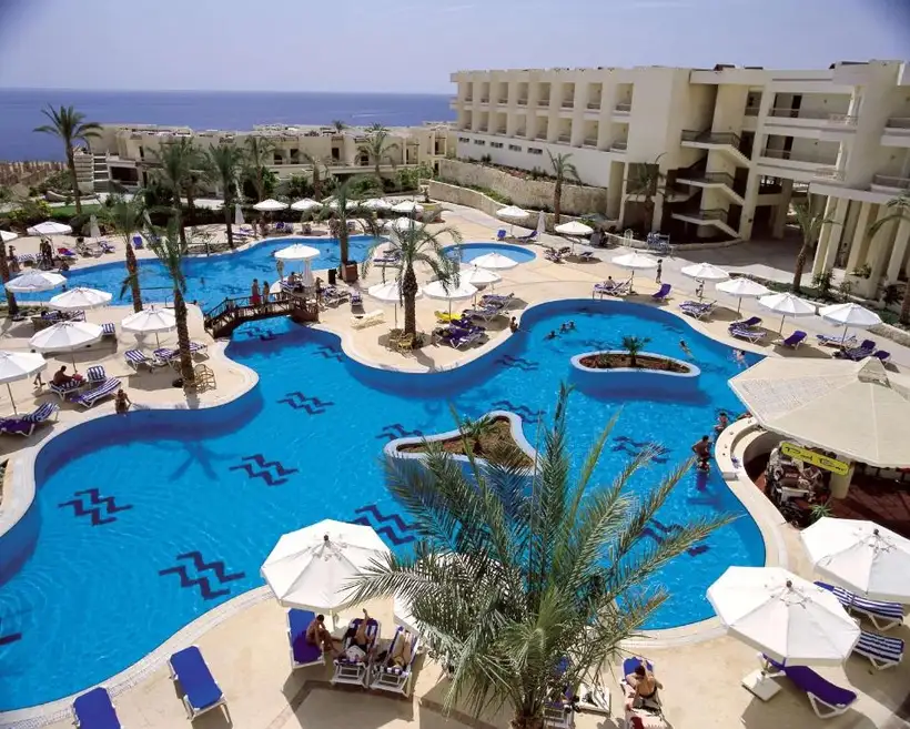 Sharks Bay Resort in Sharm el Sheikh