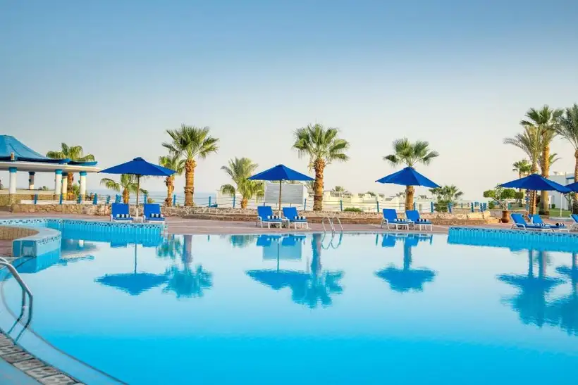 Renaissance Golden View Beach Resort in Sharm el Sheikh